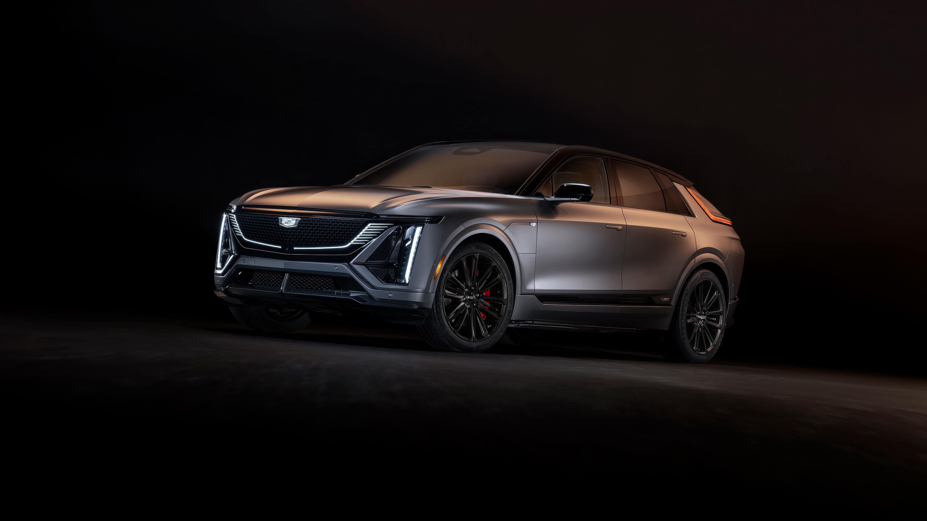 Cadillac Lyriq-V Wallpaper
