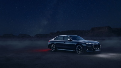 BMW 760i xDrive Suhail Edition Wallpaper