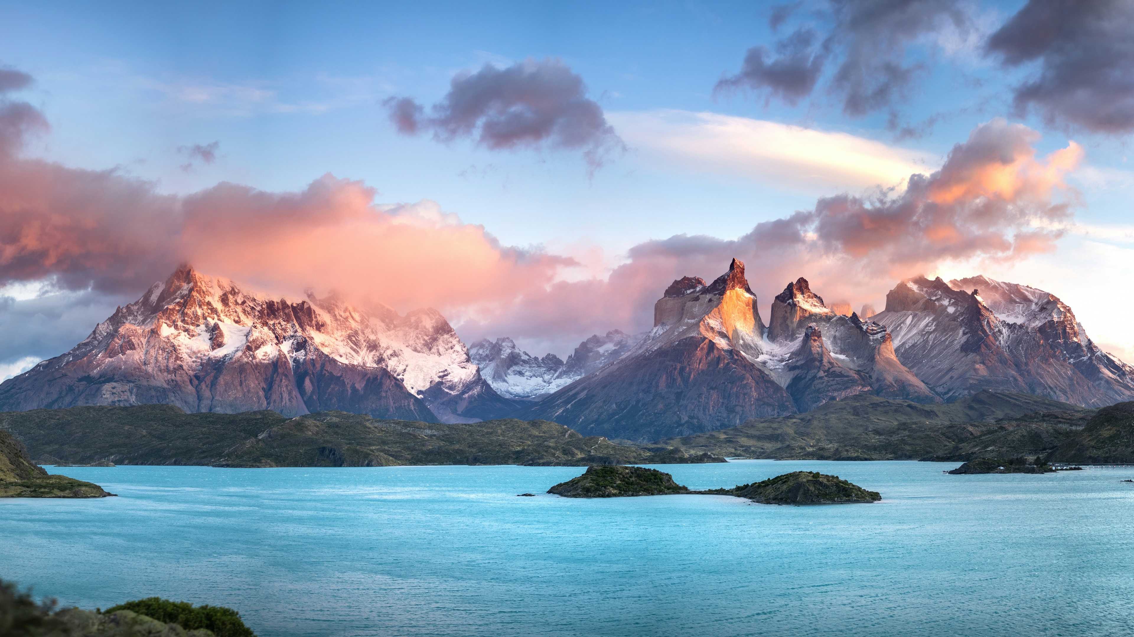 Torres del Paine National Park Wallpaper