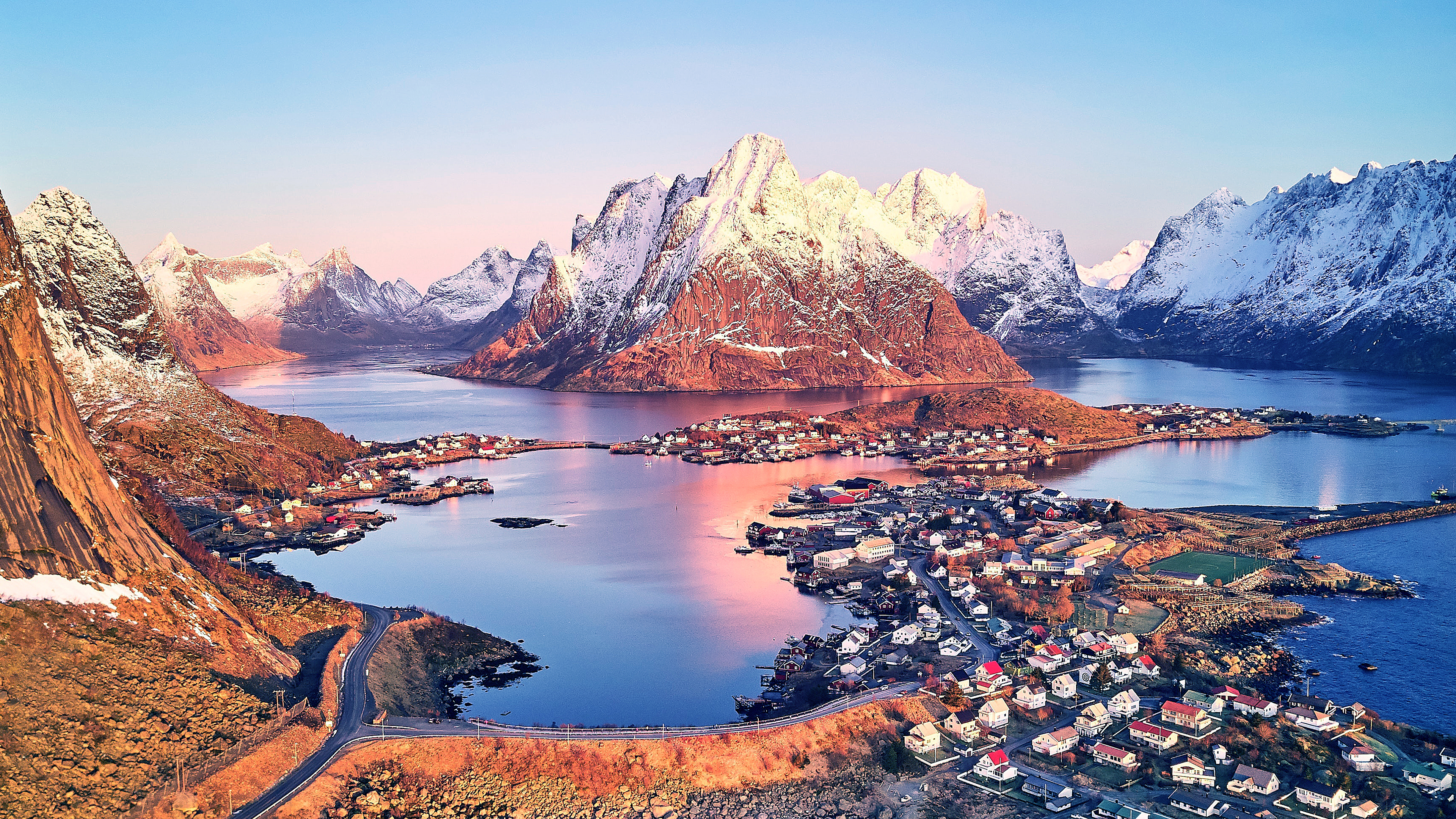 Reine Wallpaper