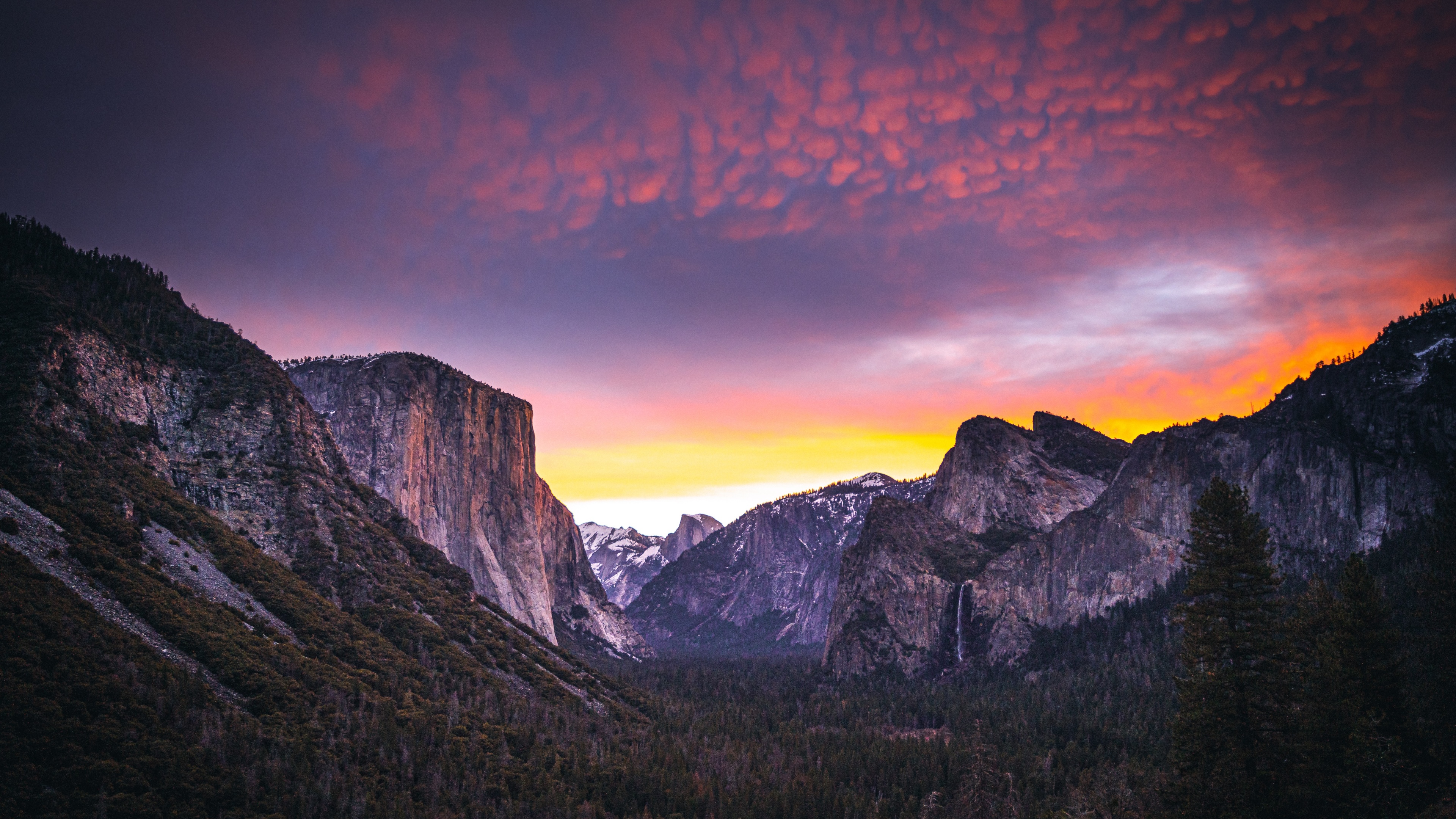 Yosemite National Park Wallpaper