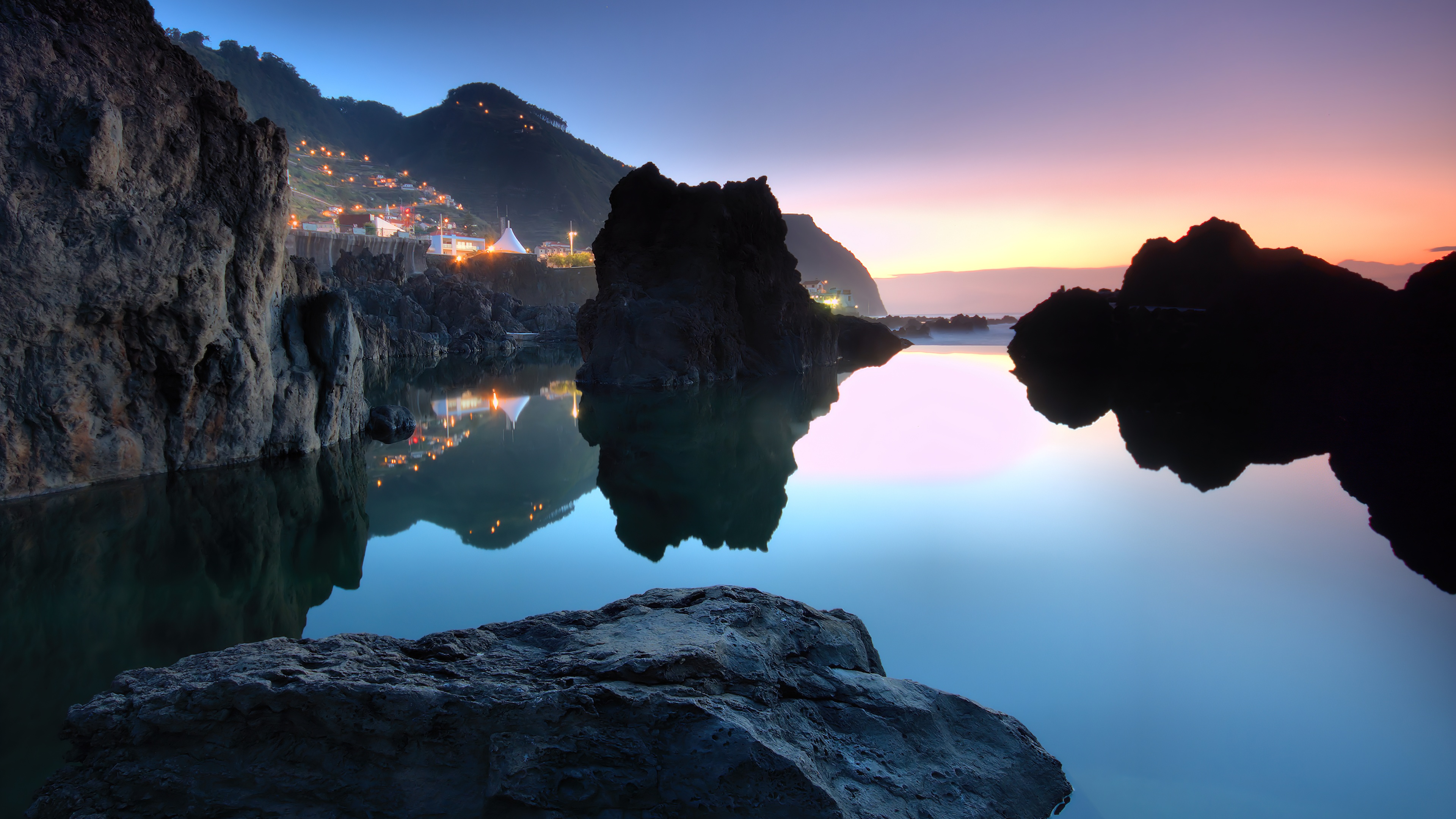 Porto Moniz Wallpaper