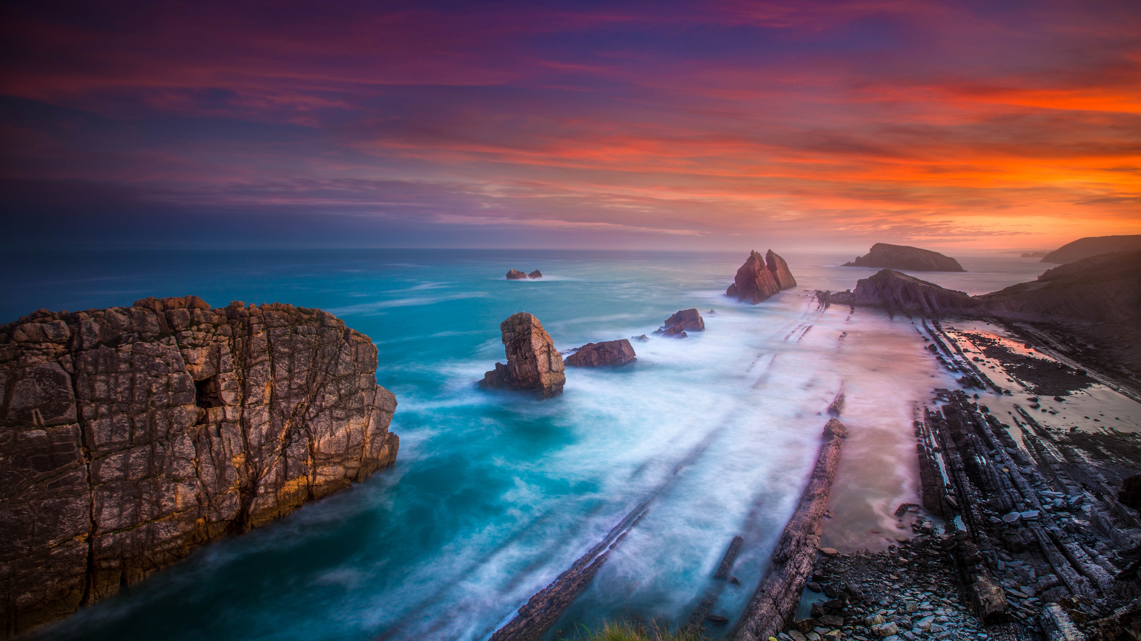 Playa De Portio Wallpaper