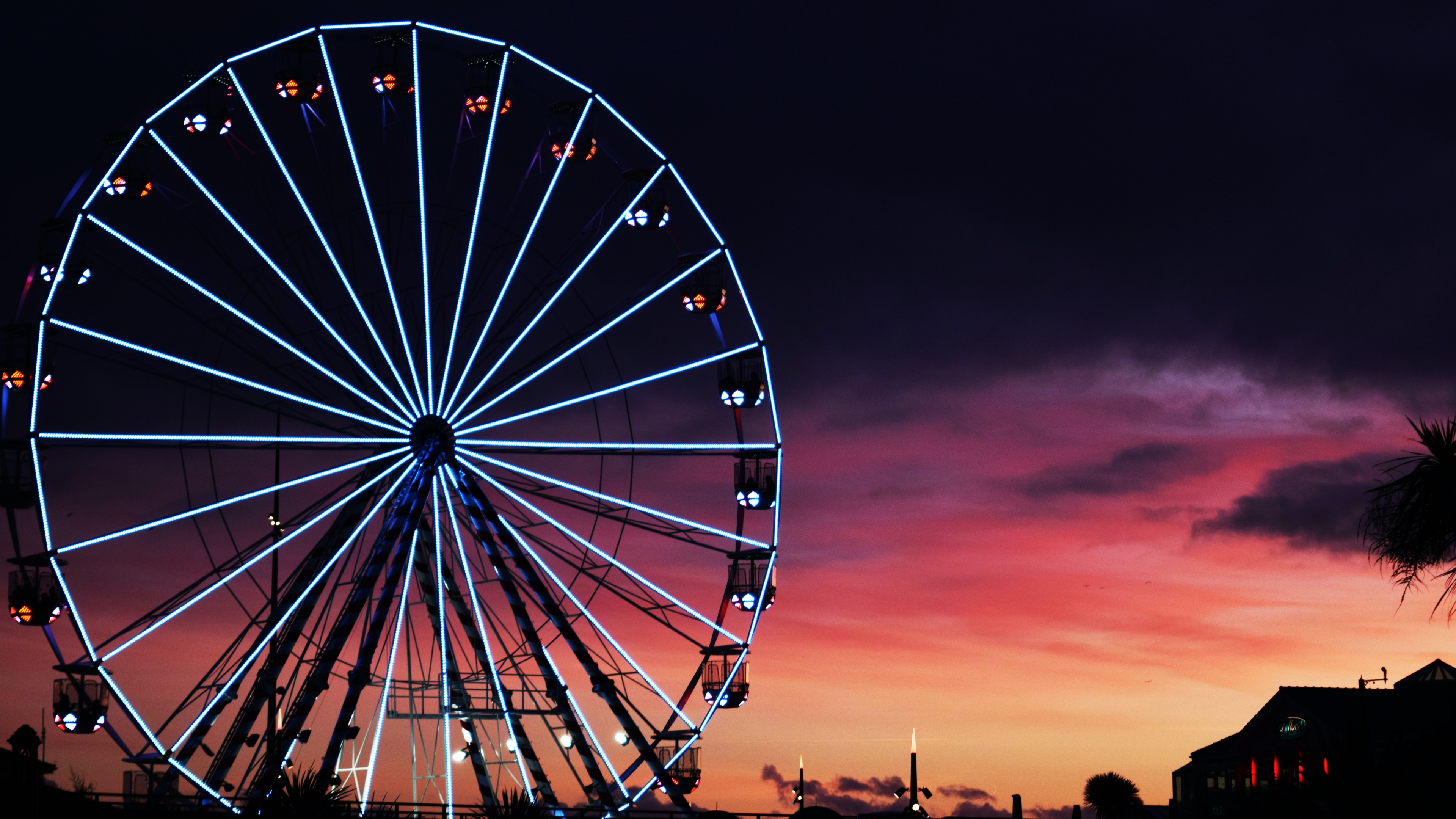 Ferris wheel Wallpaper