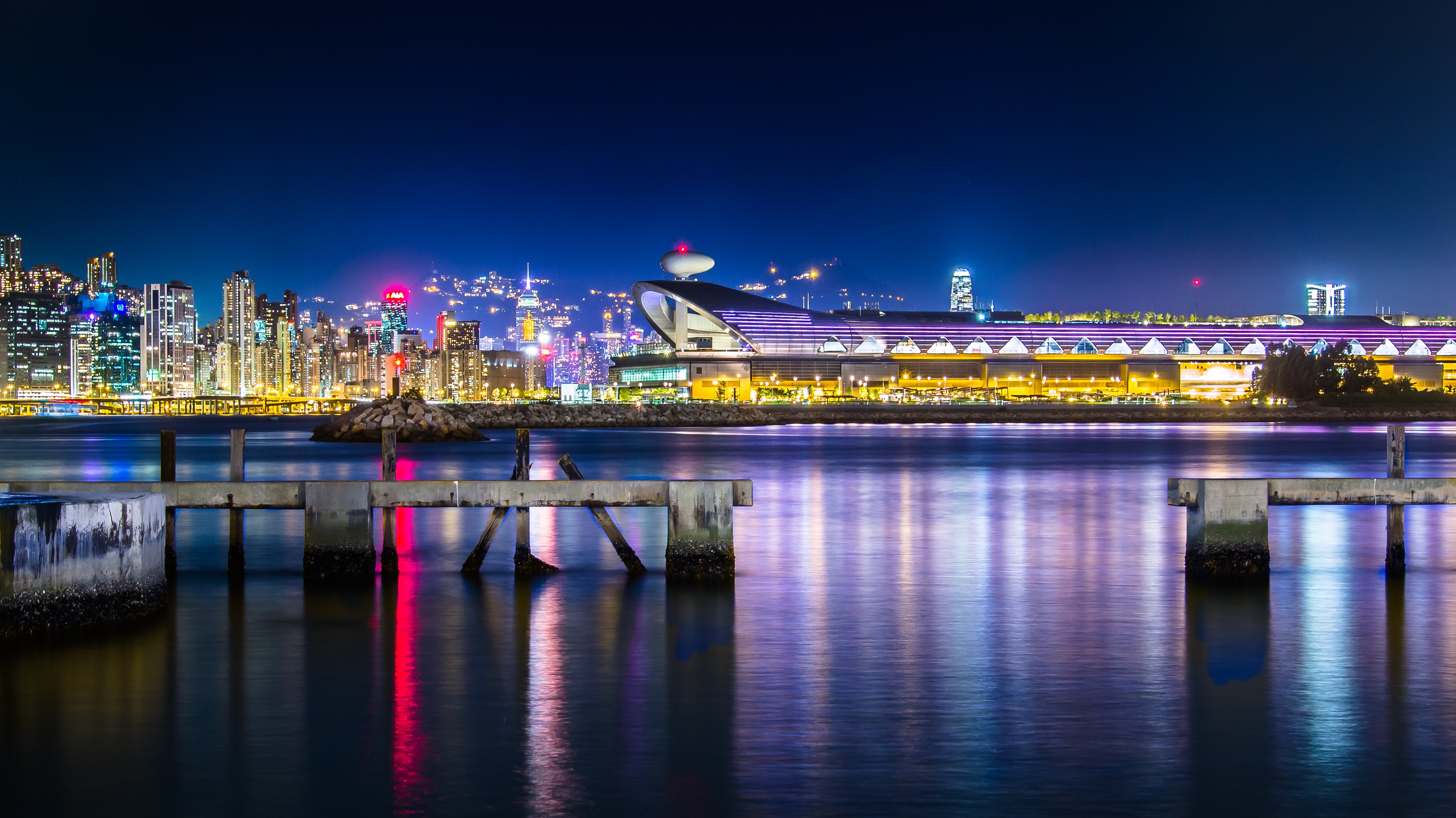 Kwun Tong Ferry Pier Wallpaper