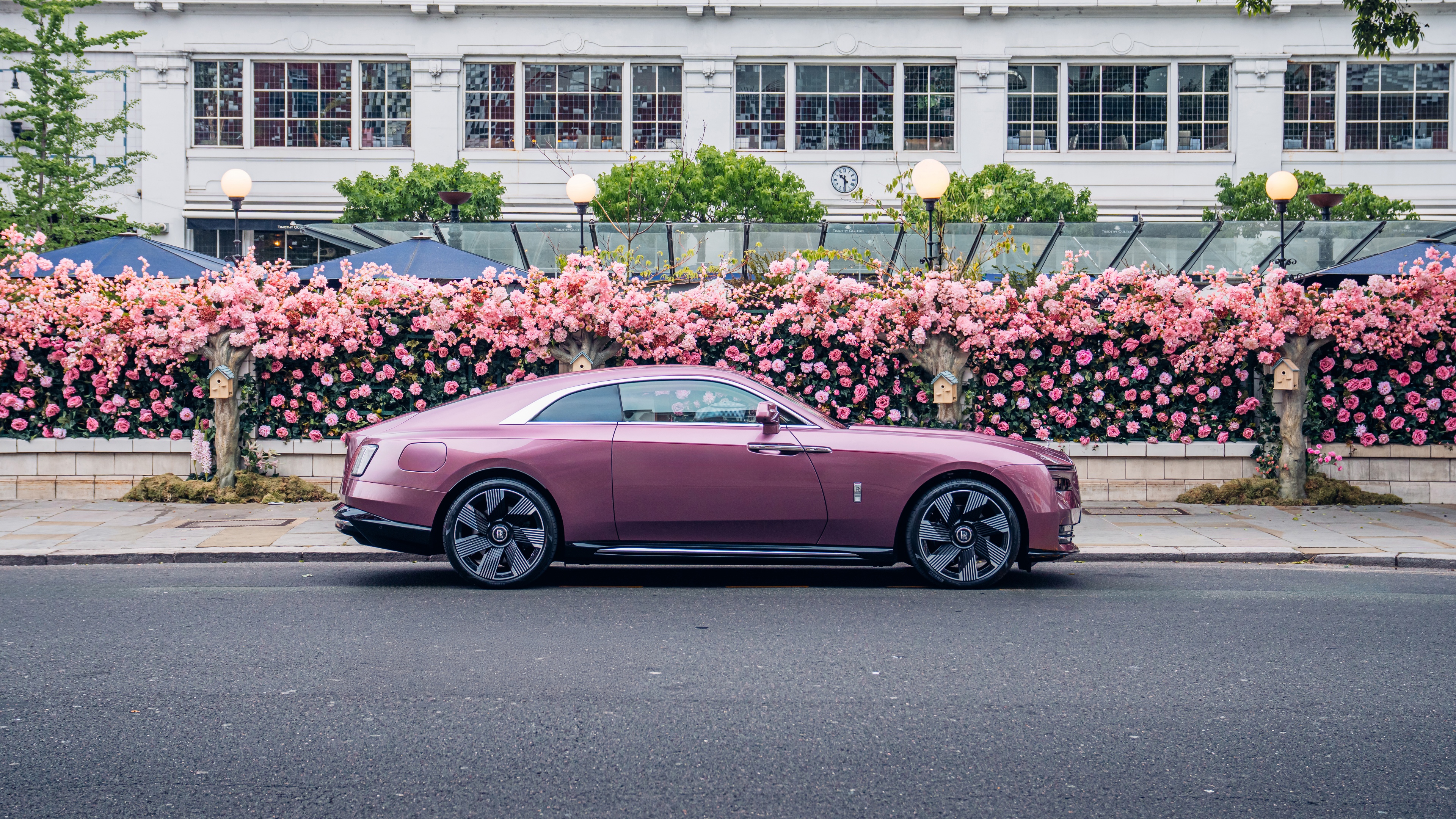 Rolls-Royce Spectre Wallpaper