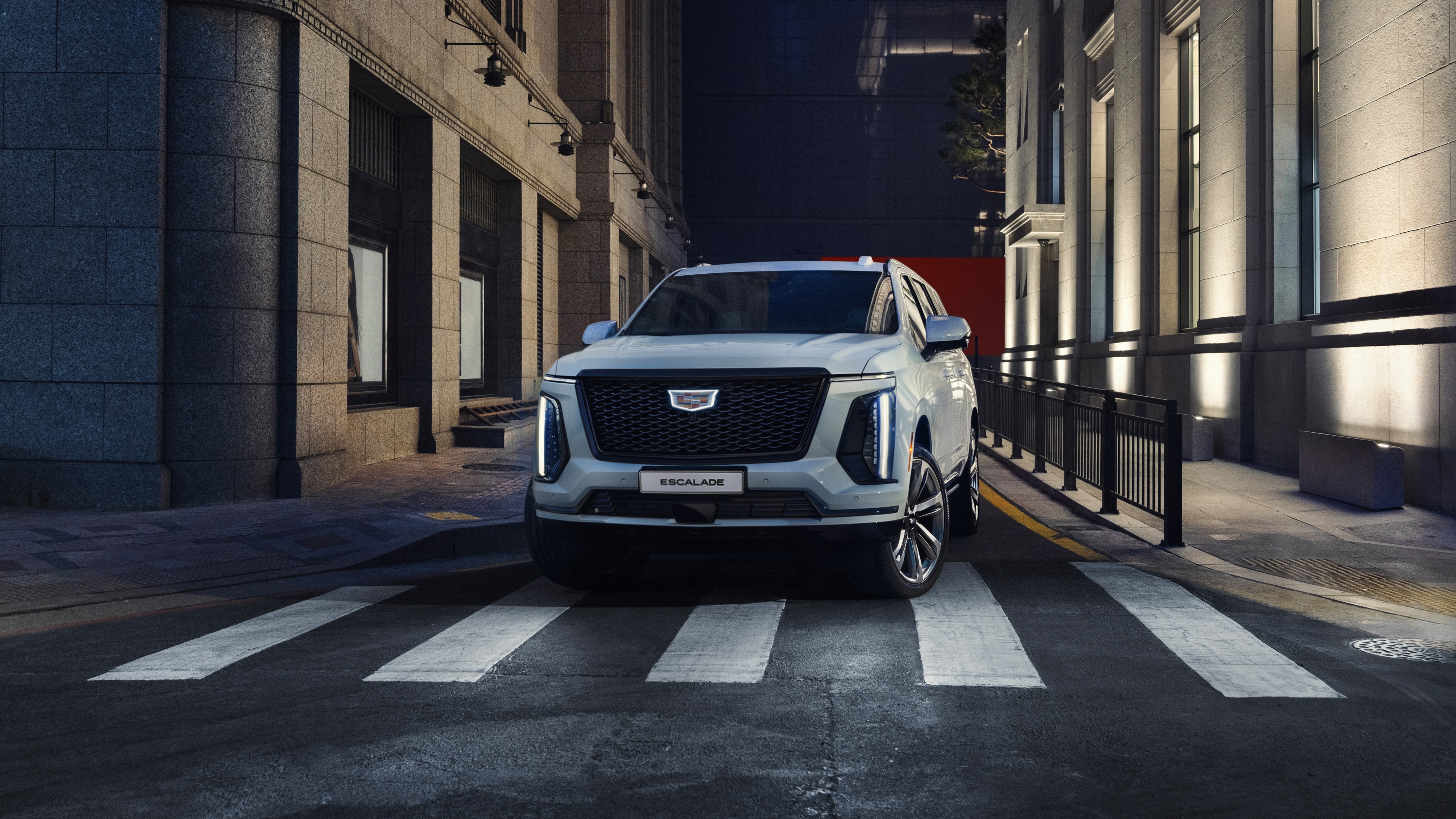 Cadillac Escalade ESV Wallpaper