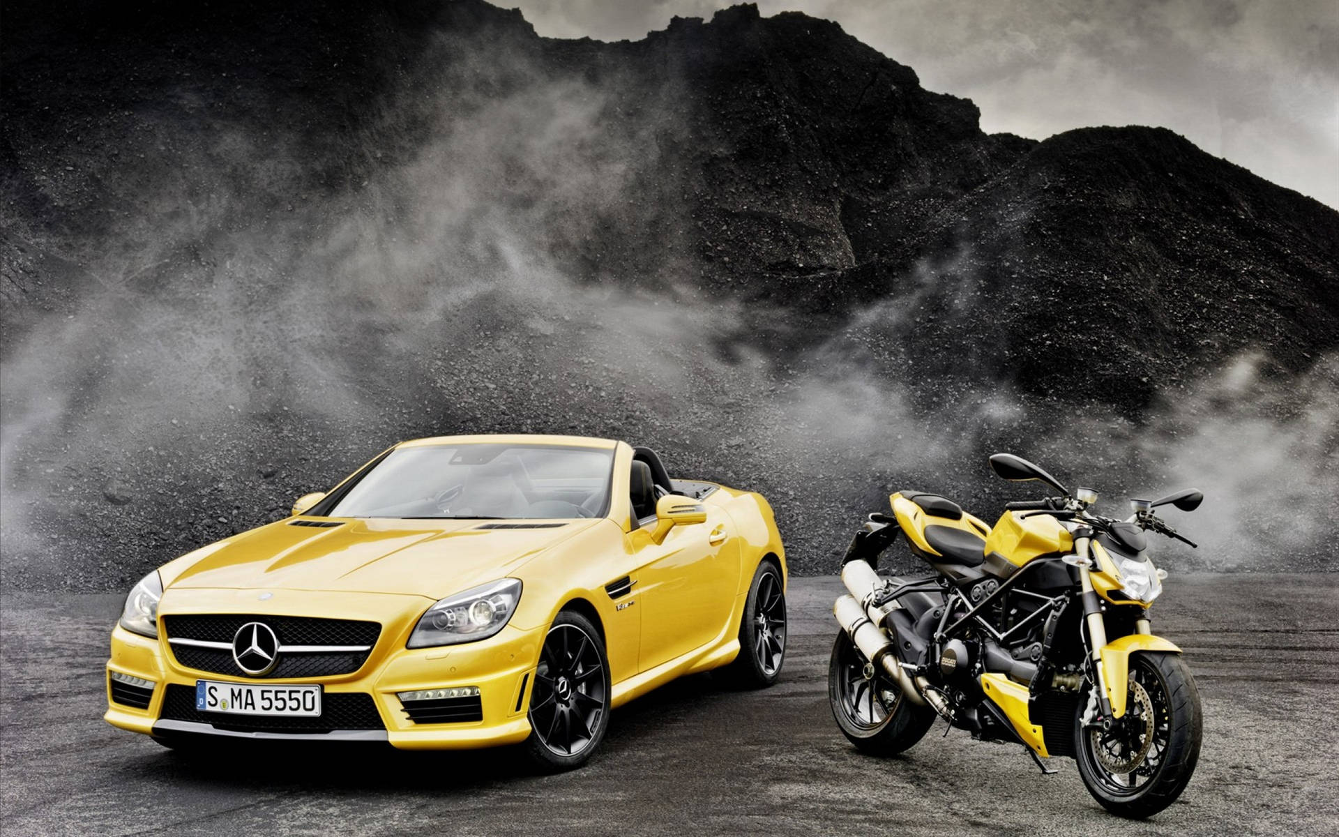 Car Desktop Background Collection