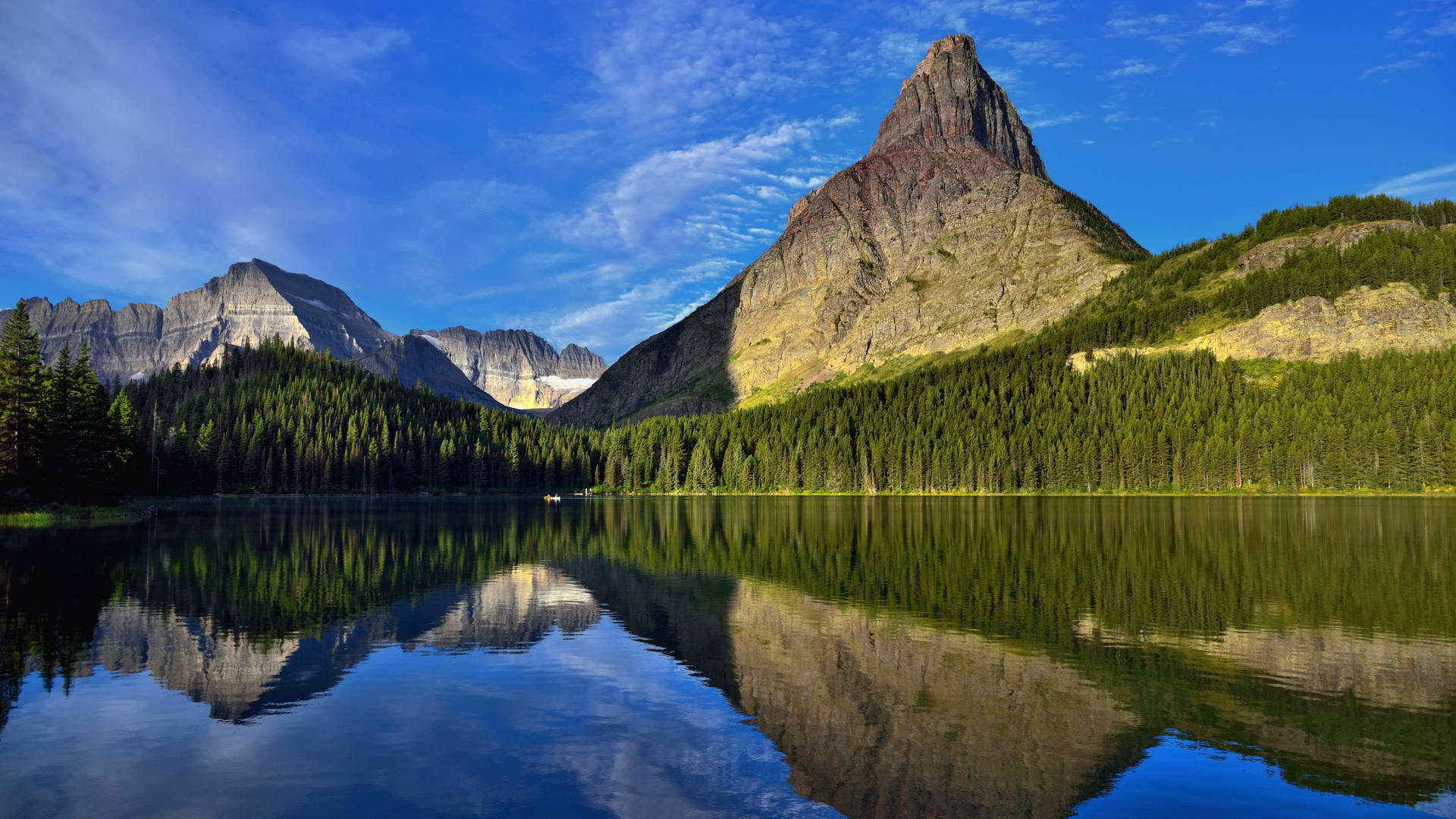 HD Reflected Glacier National Park Screen Background