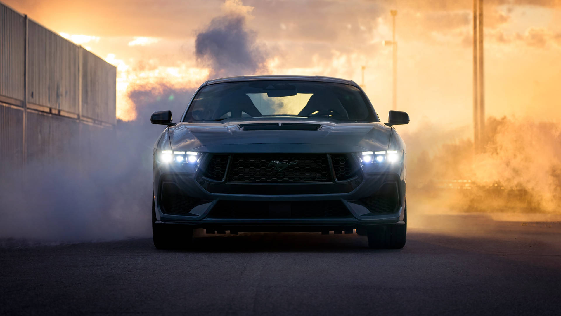 Ultra Cool Mustang Smoke Desktop Background